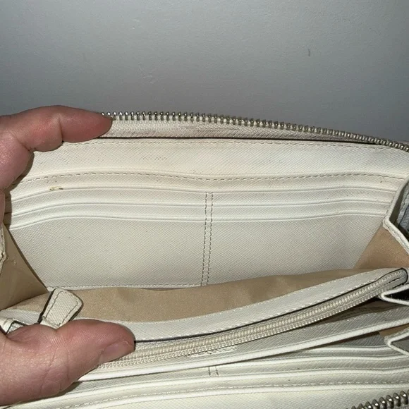 Coach Peyton Ombré Accordion Zip Around Wallet - Picture 14 of 14